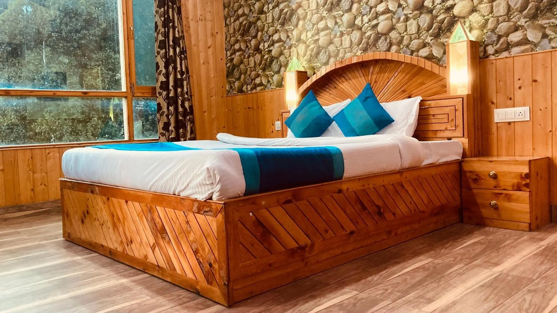 Munnar Tea Estate Cottage And Resort - Away From City Hustle Otel