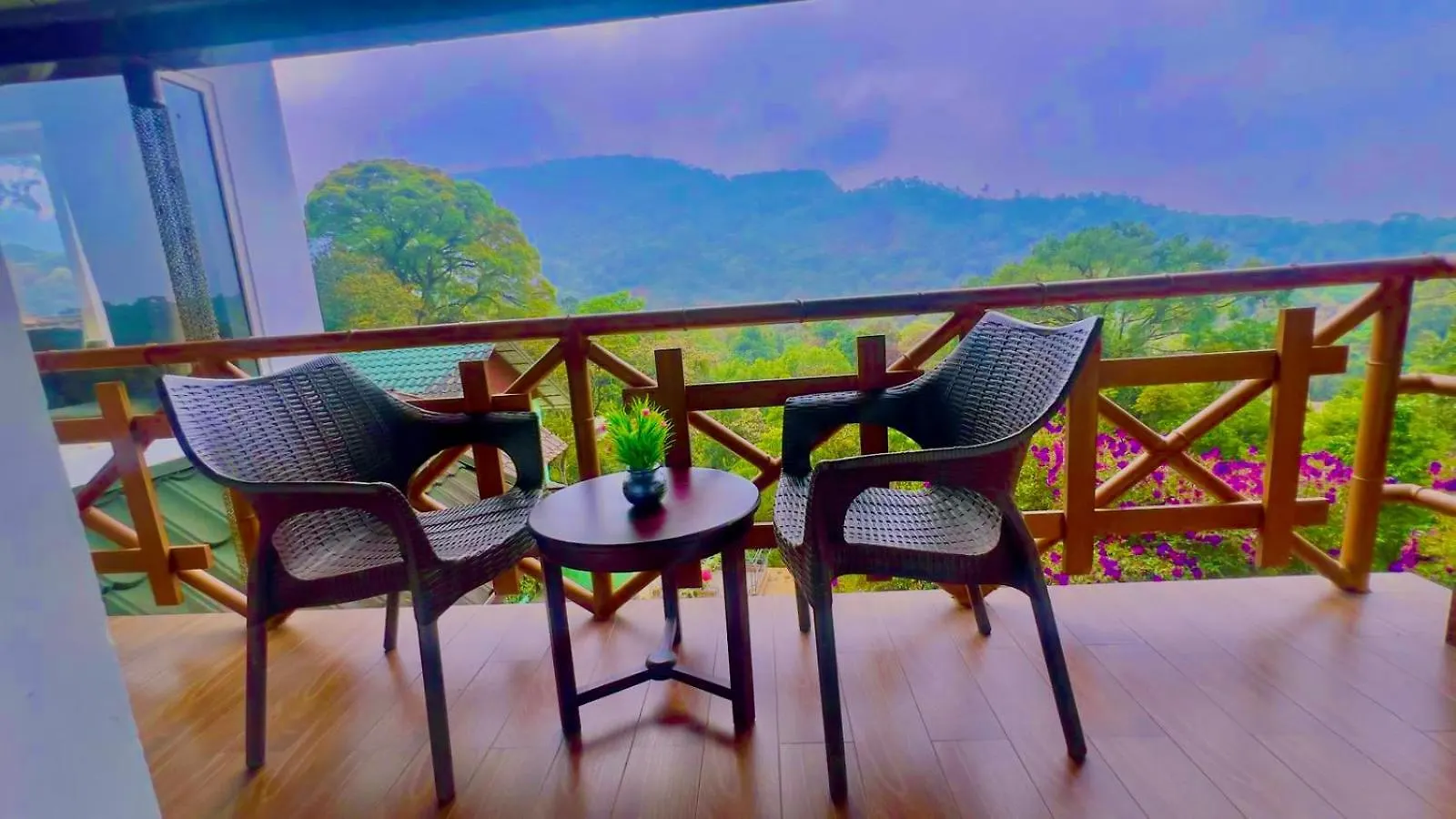 *** Otel Munnar Tea Estate Cottage And Resort - Away From City Hustle Hindistan